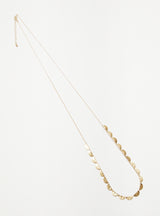 LONG PETAL NECKLACE