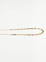 LONG PETAL NECKLACE