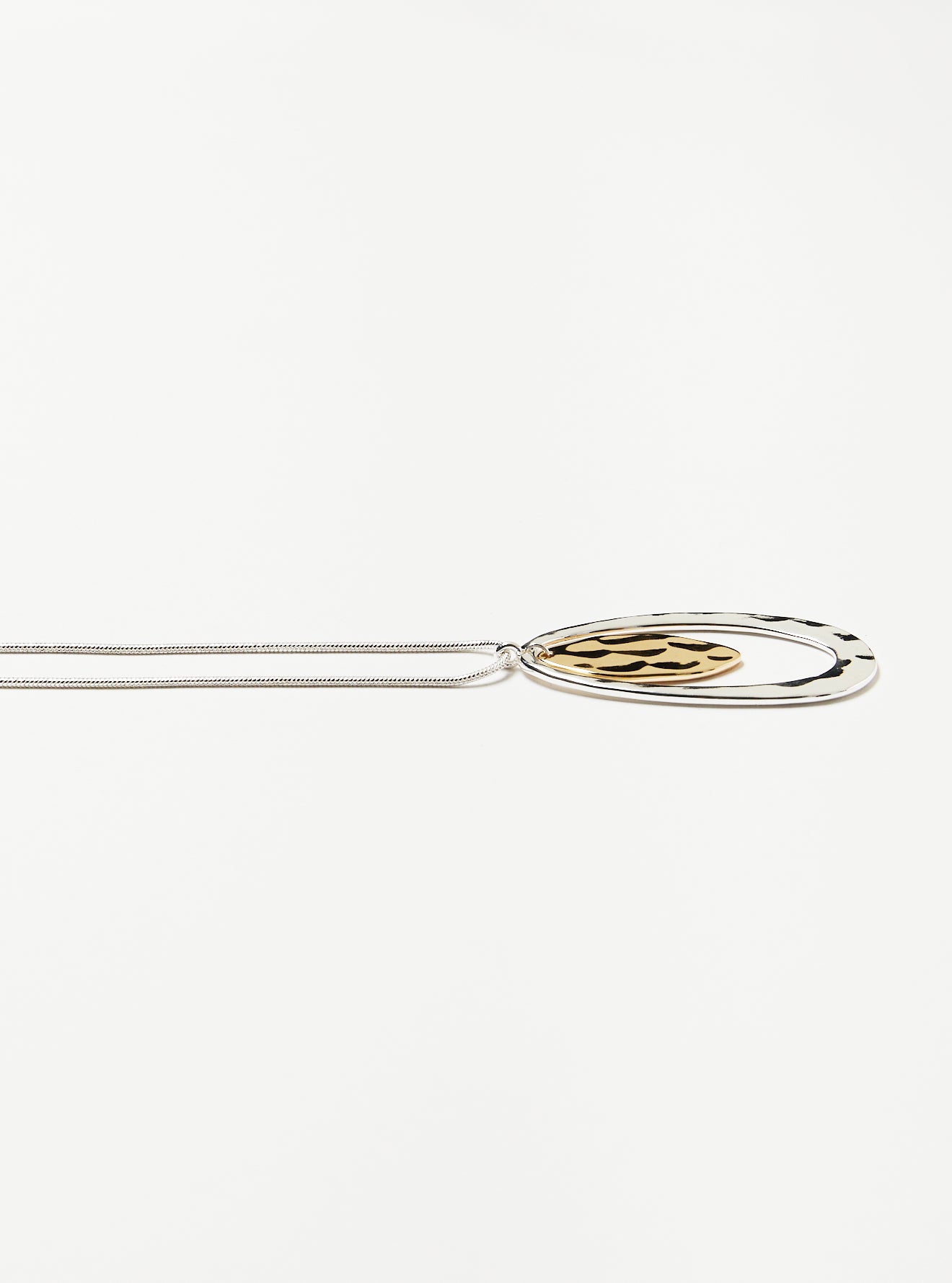 TWO TONE PENDANT NECKLACE