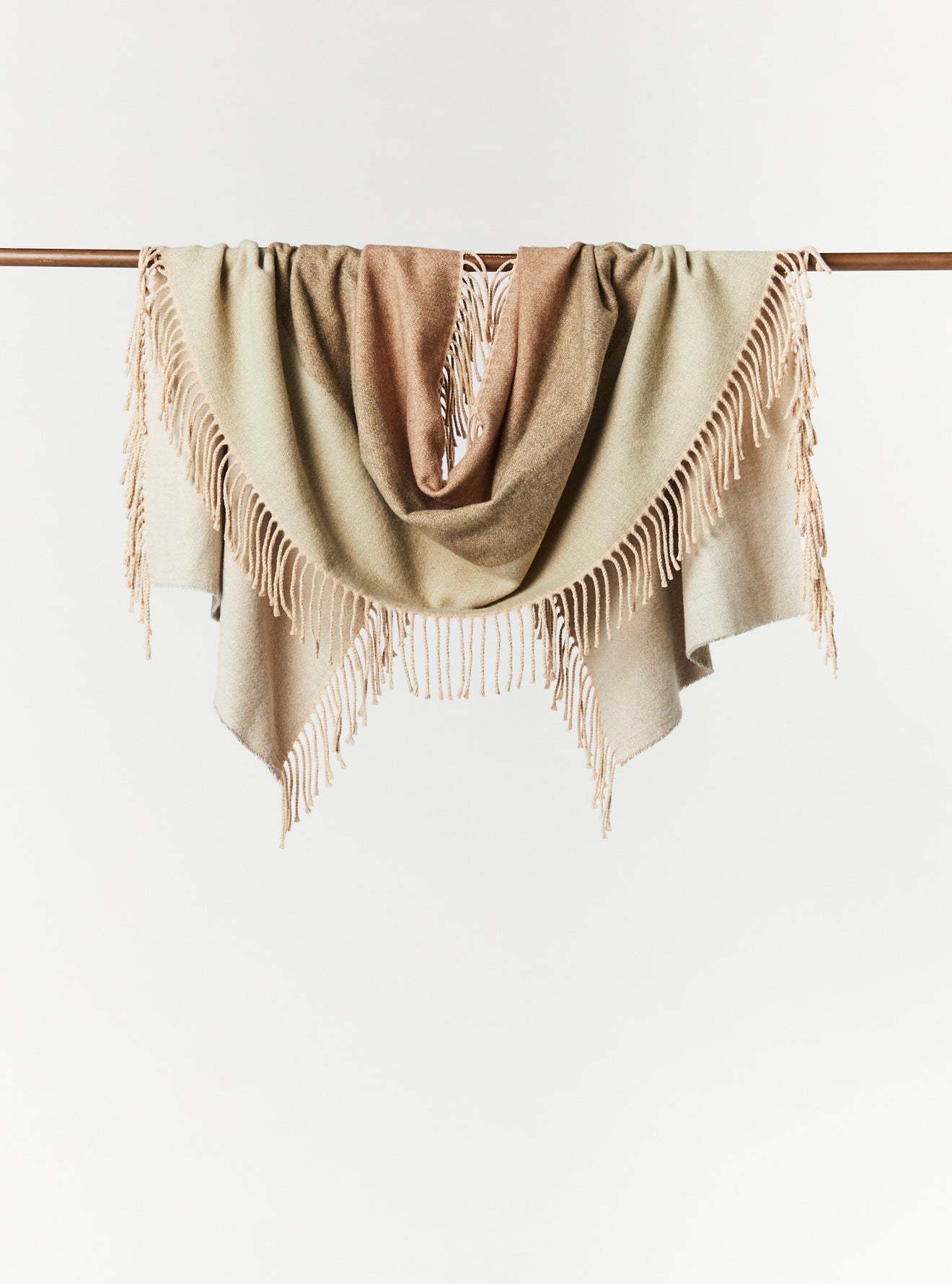 FRINGE RUNNER SCARF