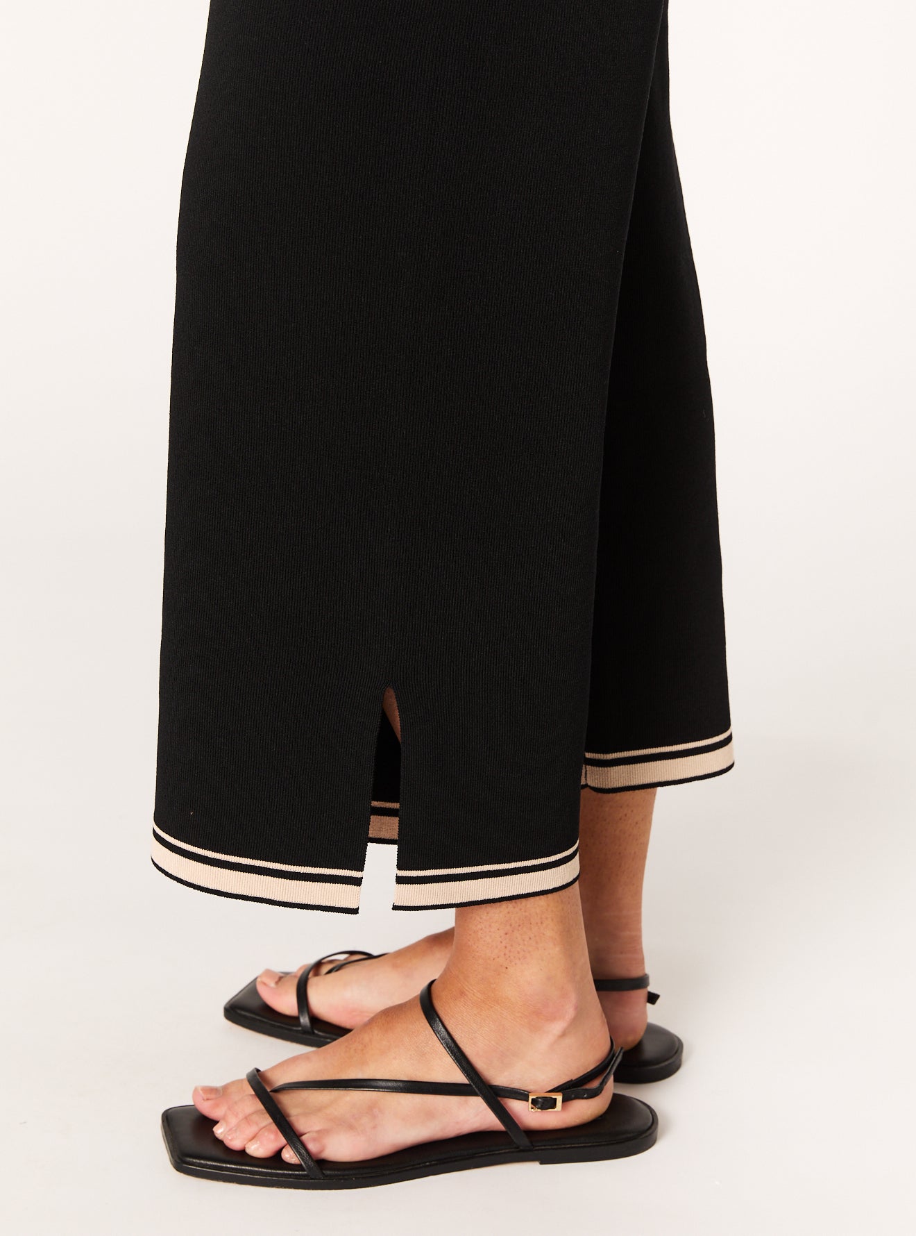 GIANNA PANT