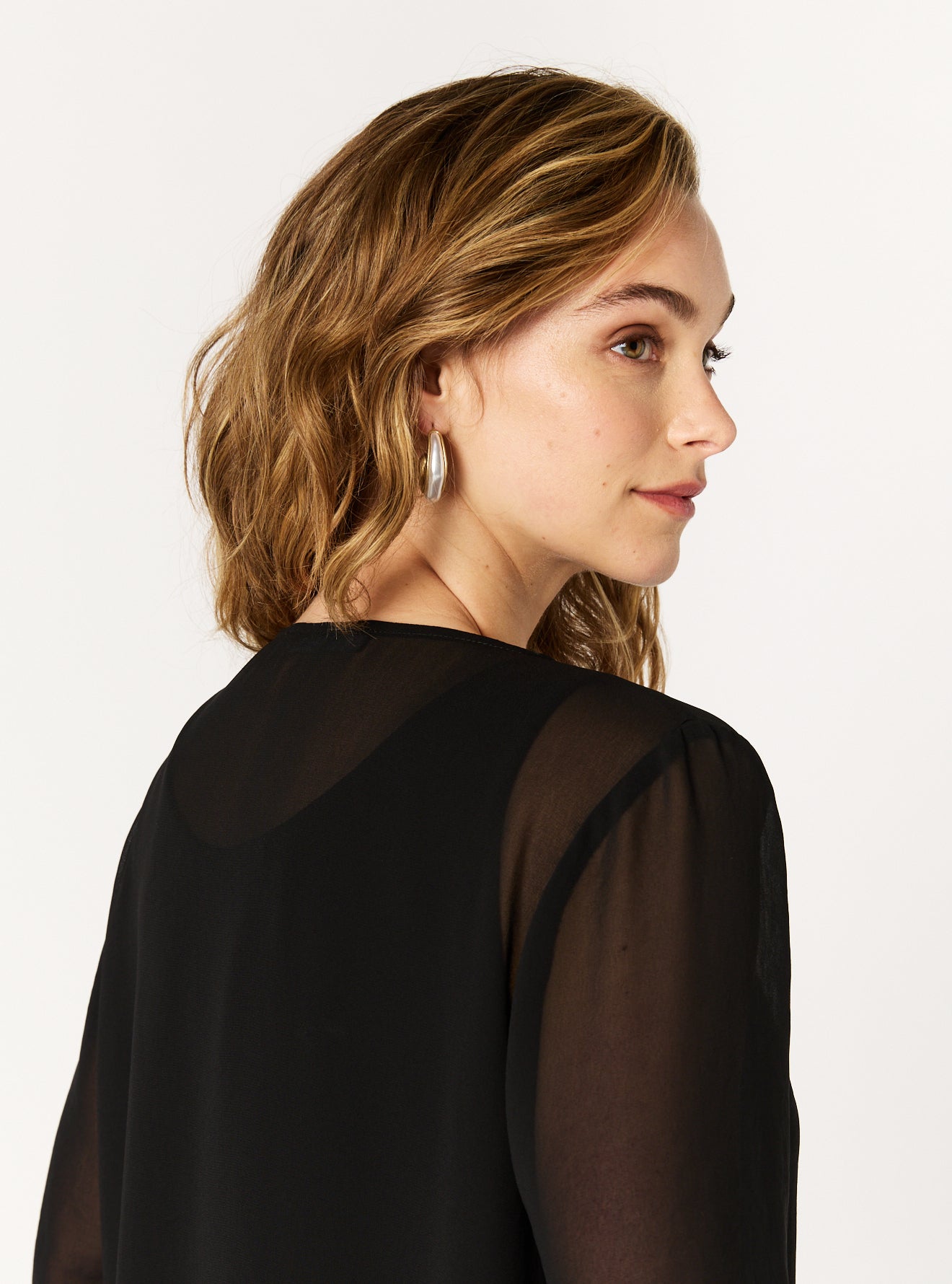 SHELL TOP