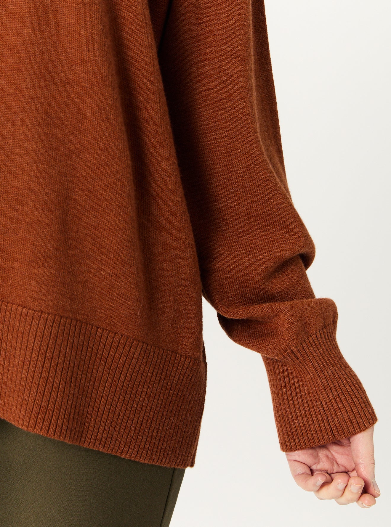 BELINDA SWEATER