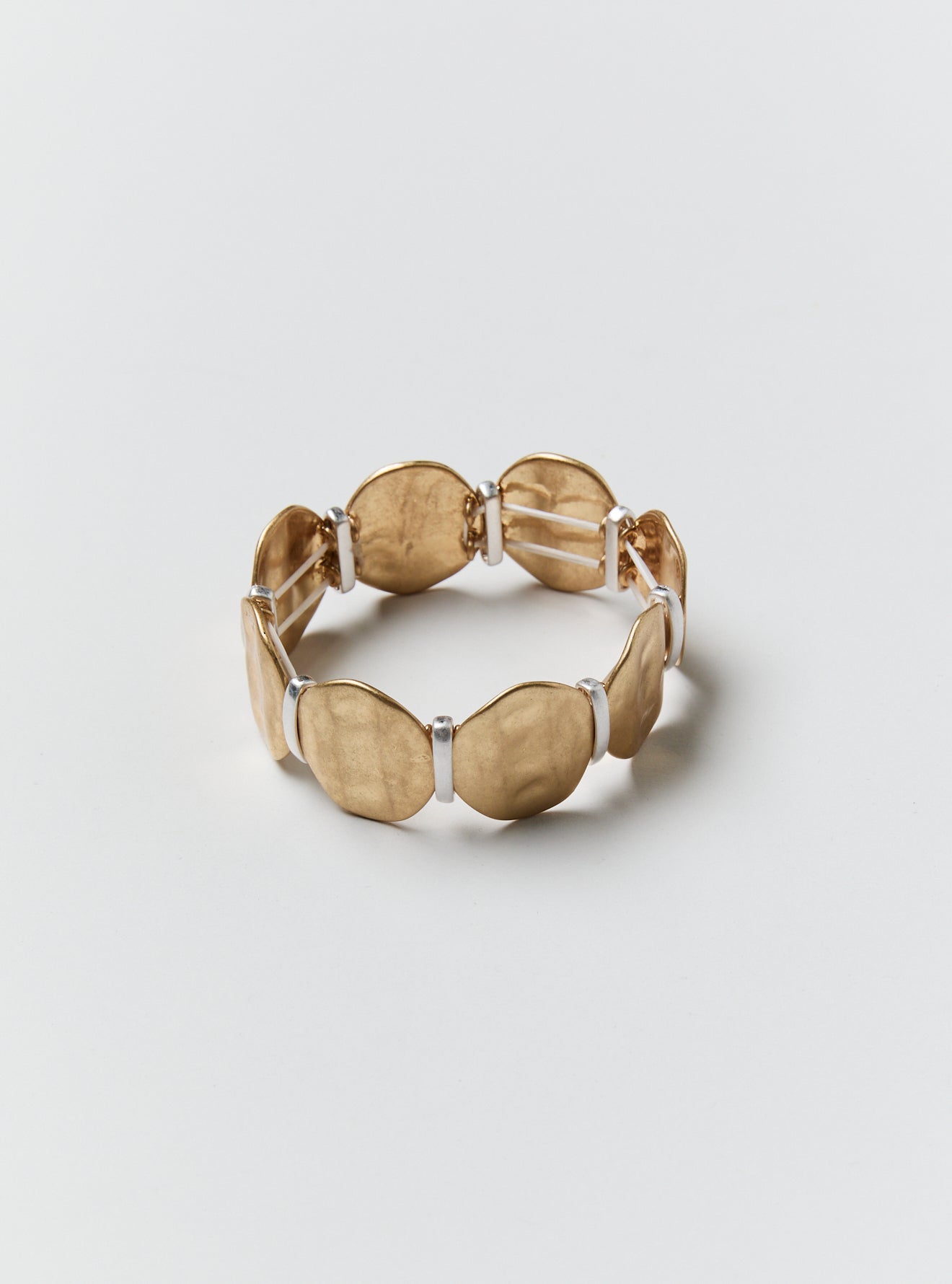 HAMMERED DISC STRETCH BRACELET