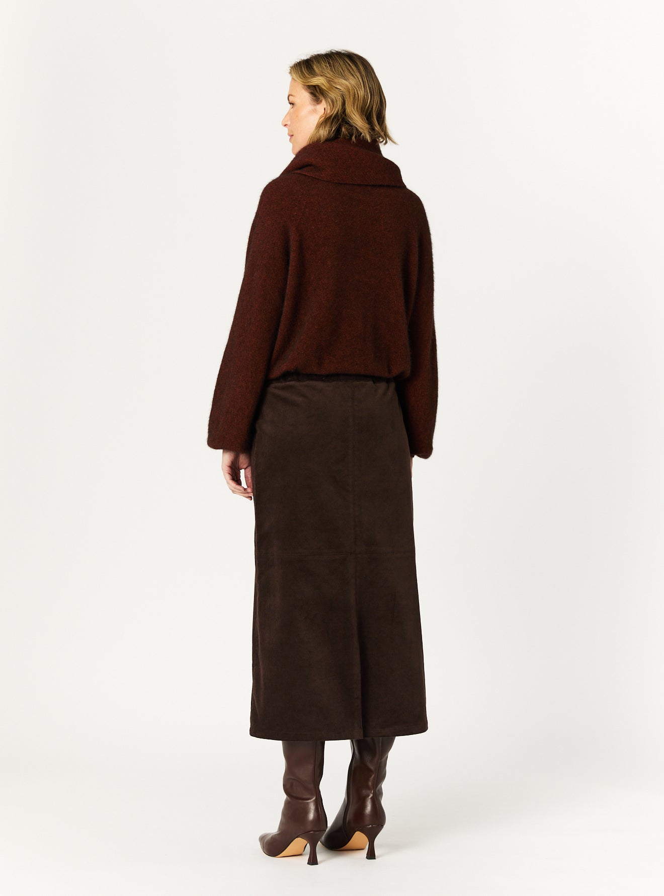 BLOOM KNIT SWEATER