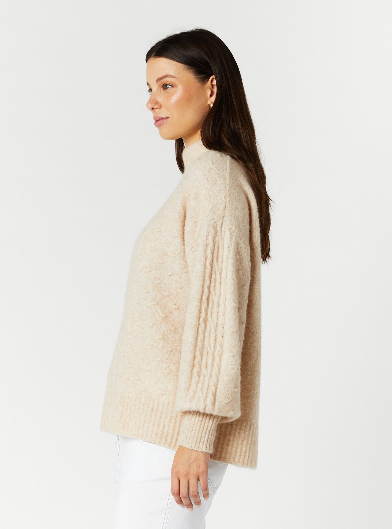 MIA SWEATER