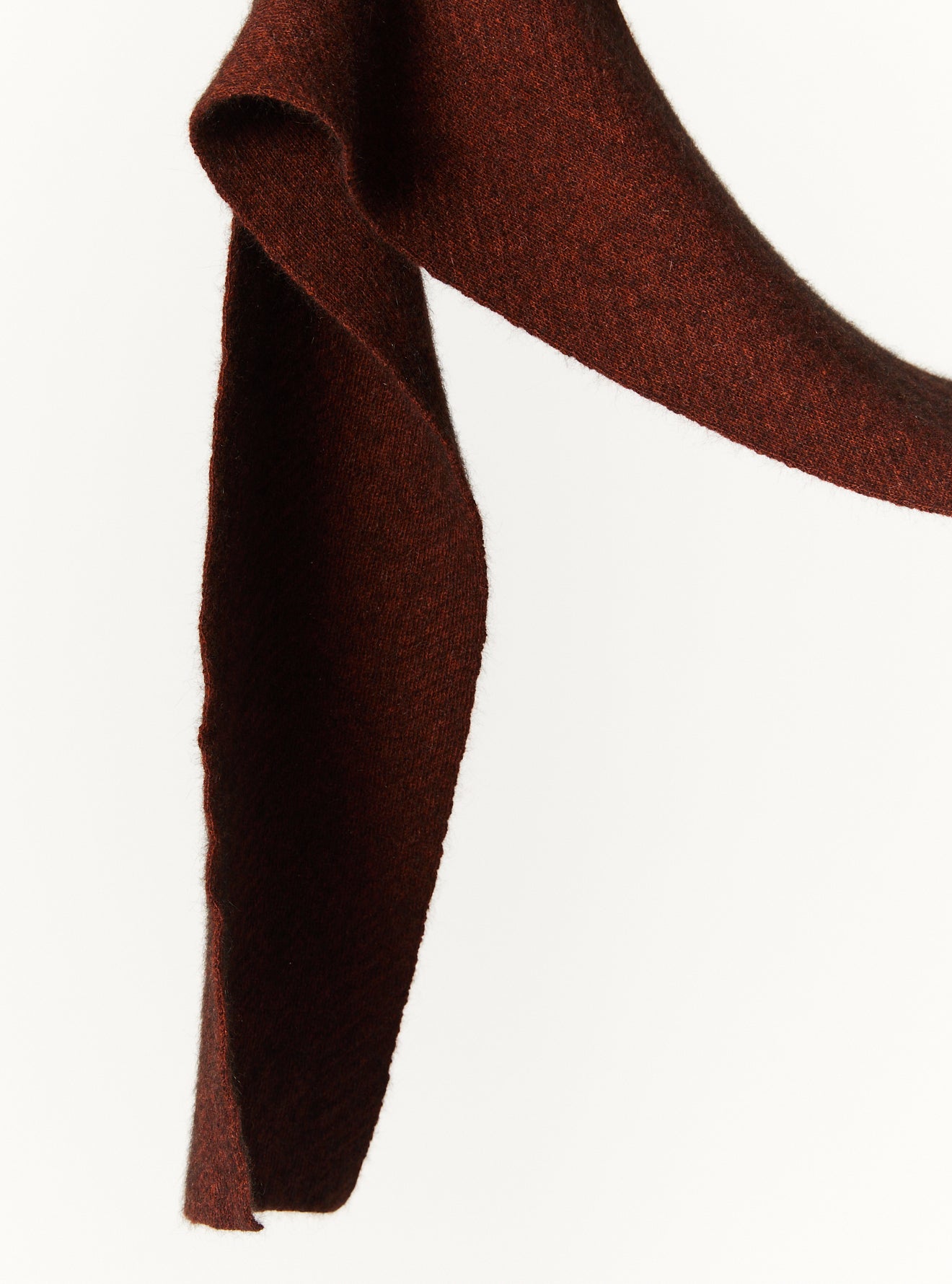 CHEVI SCARF