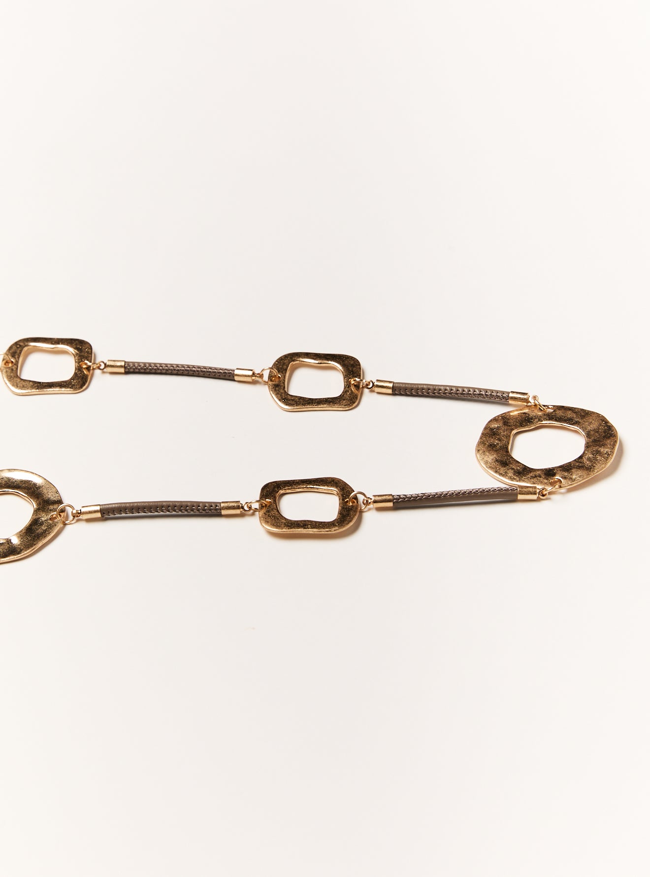 ZEN CORD & GOLD CIRCLE NECKLACE