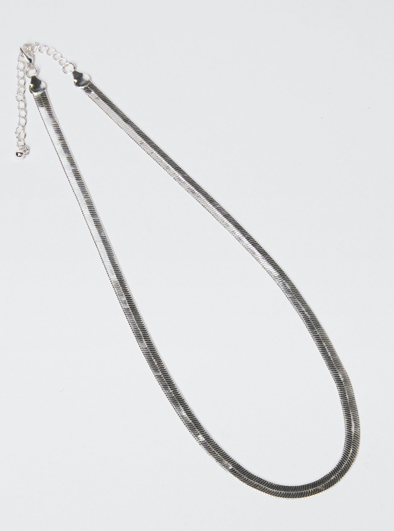 HERRINGBONE CHAIN NECKLACE