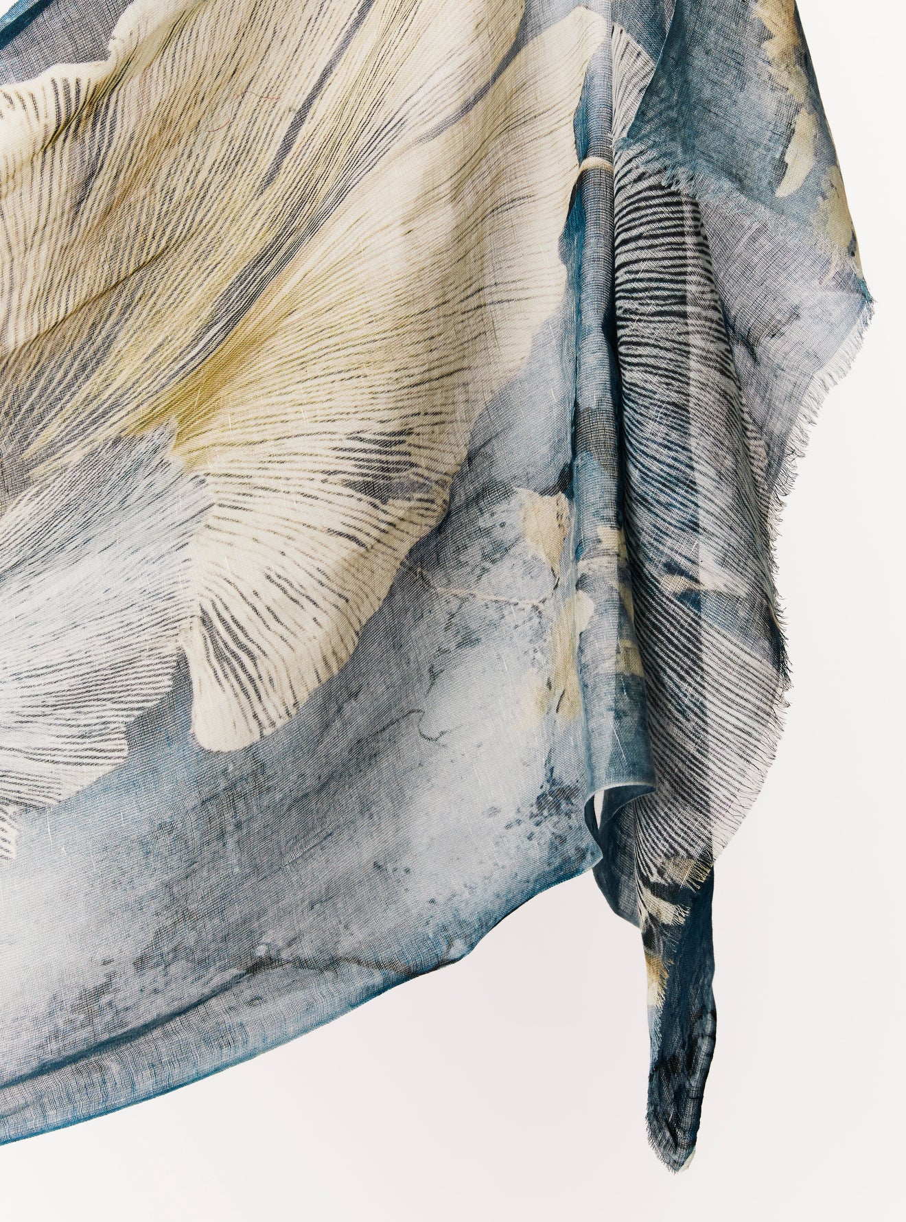 FLEUR SCARF
