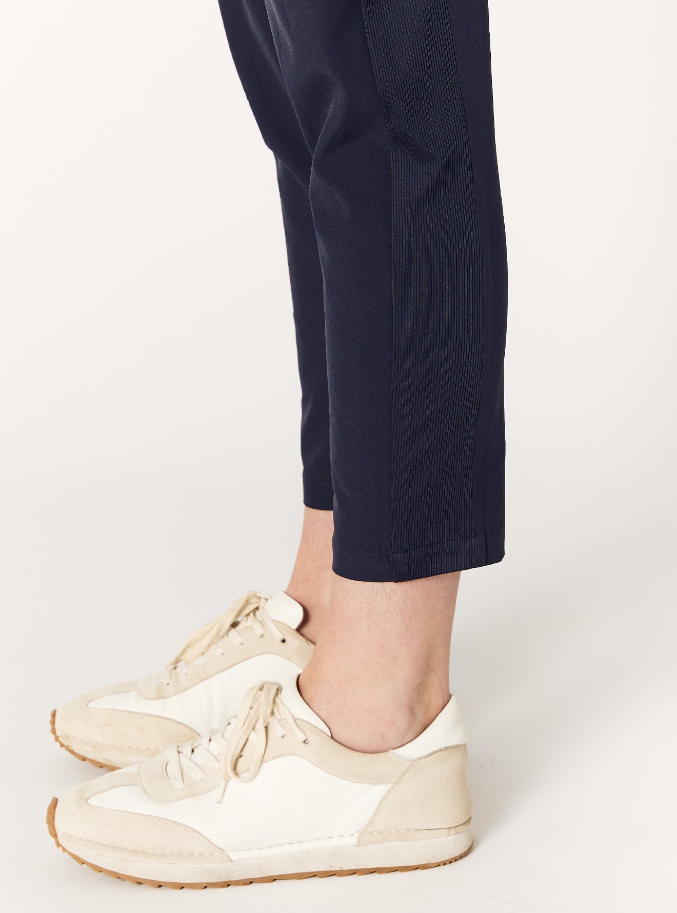 LINDSAY PANT
