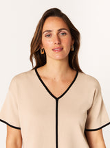 GIANNA V-NECK TOP