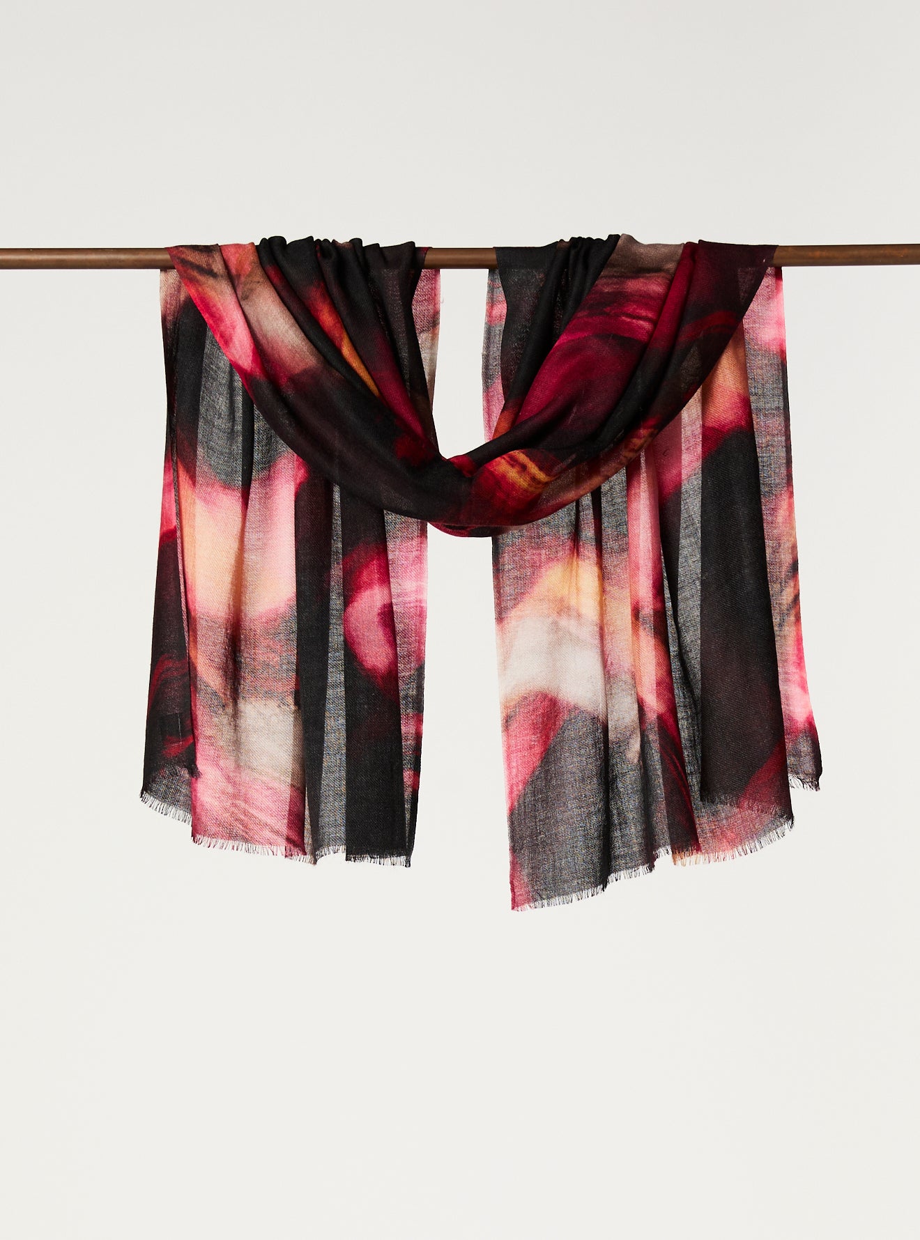 SAMIRA SCARF