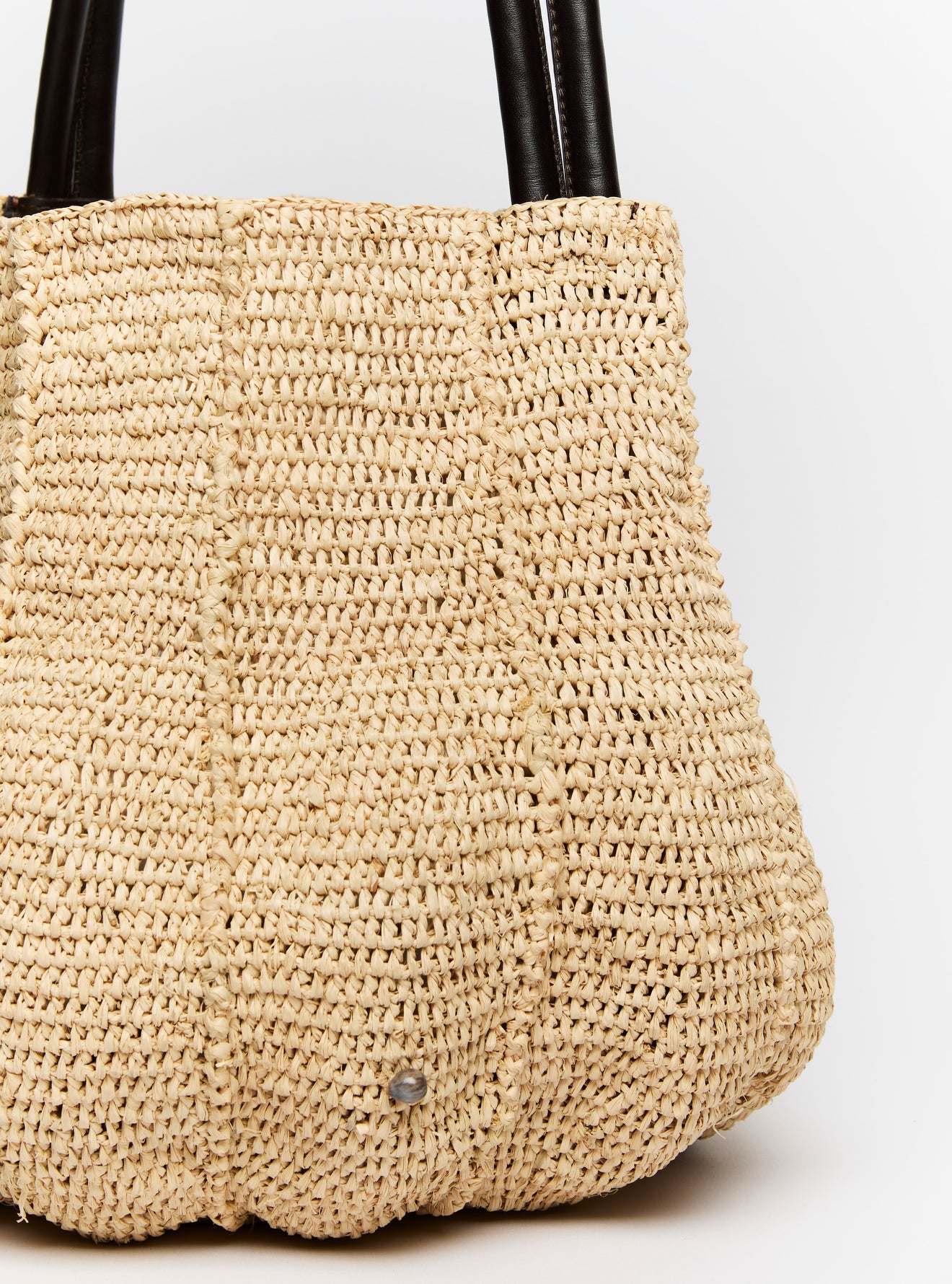 TENILLE SEAMED RAFFIA BAG