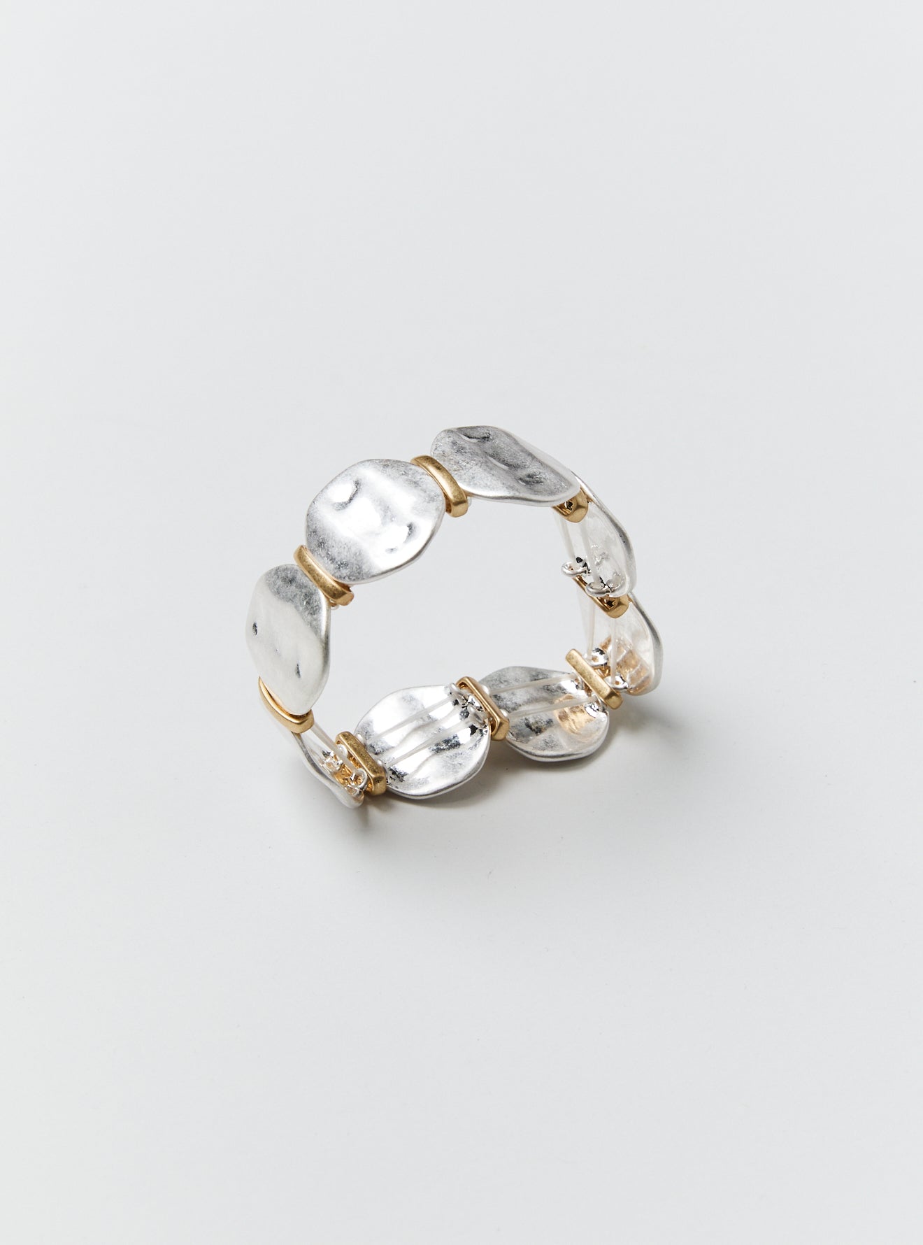 HAMMERED DISC STRETCH BRACELET