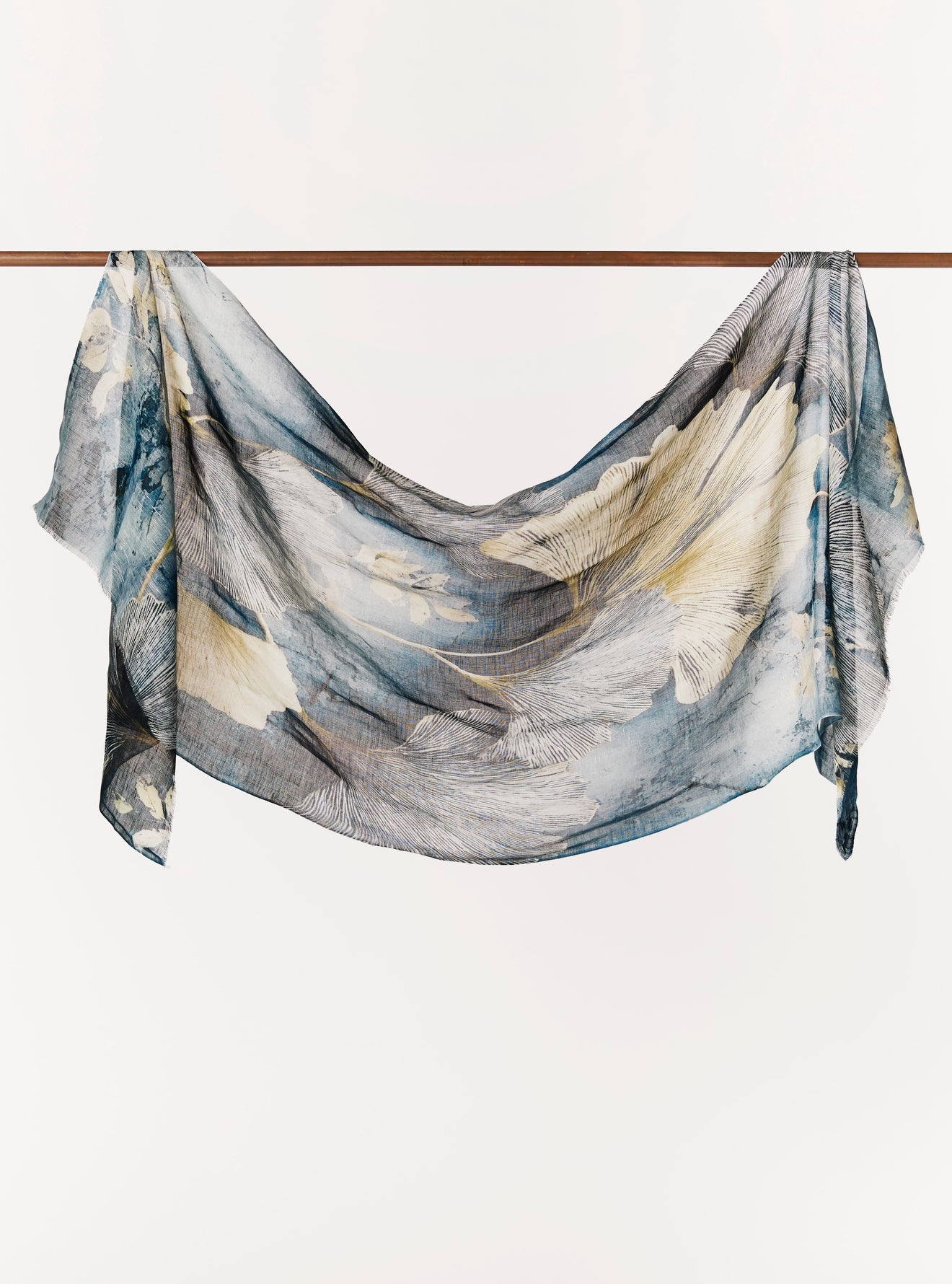 FLEUR SCARF