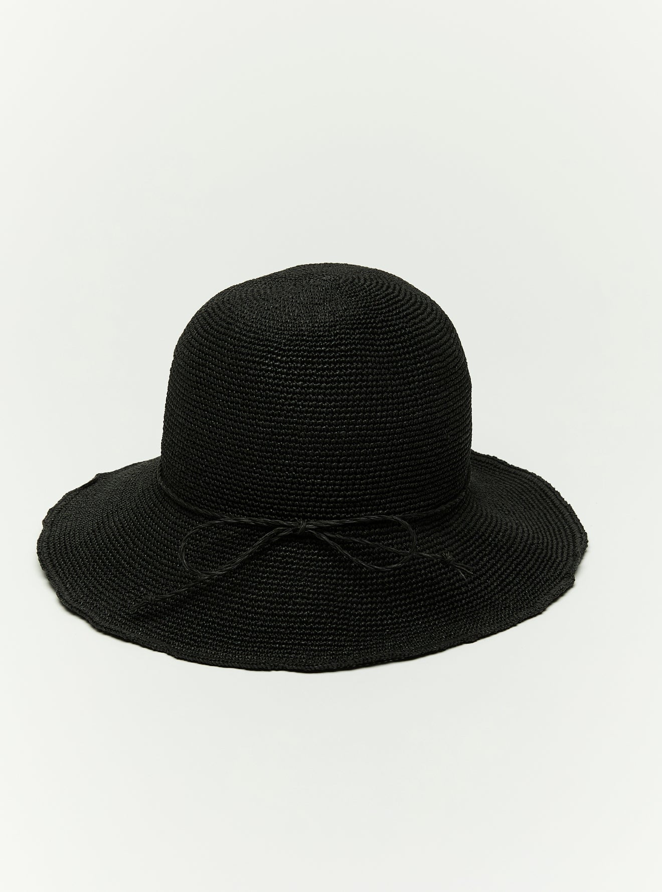 KAIRA BUCKET HAT