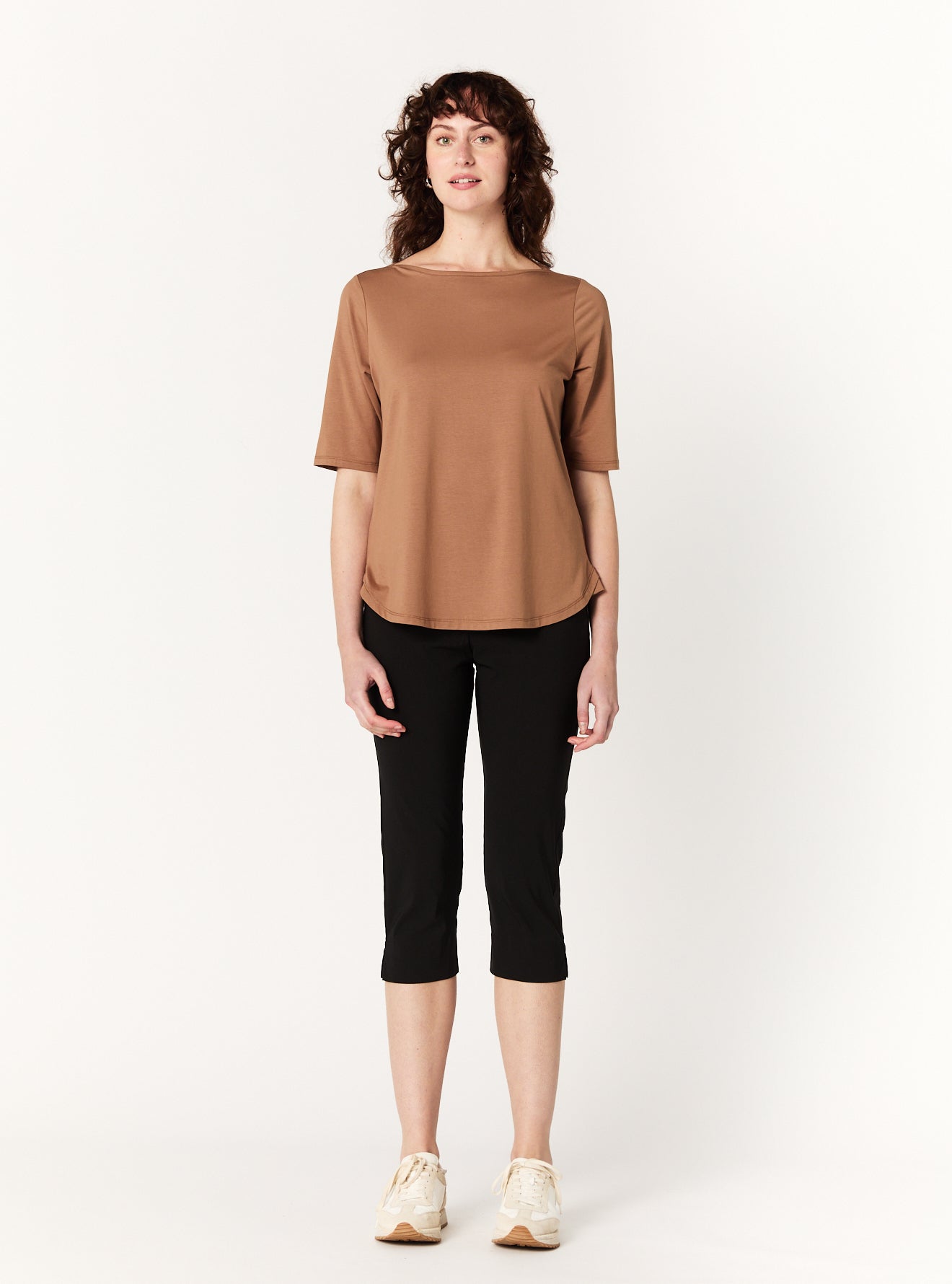 MONICA TEE