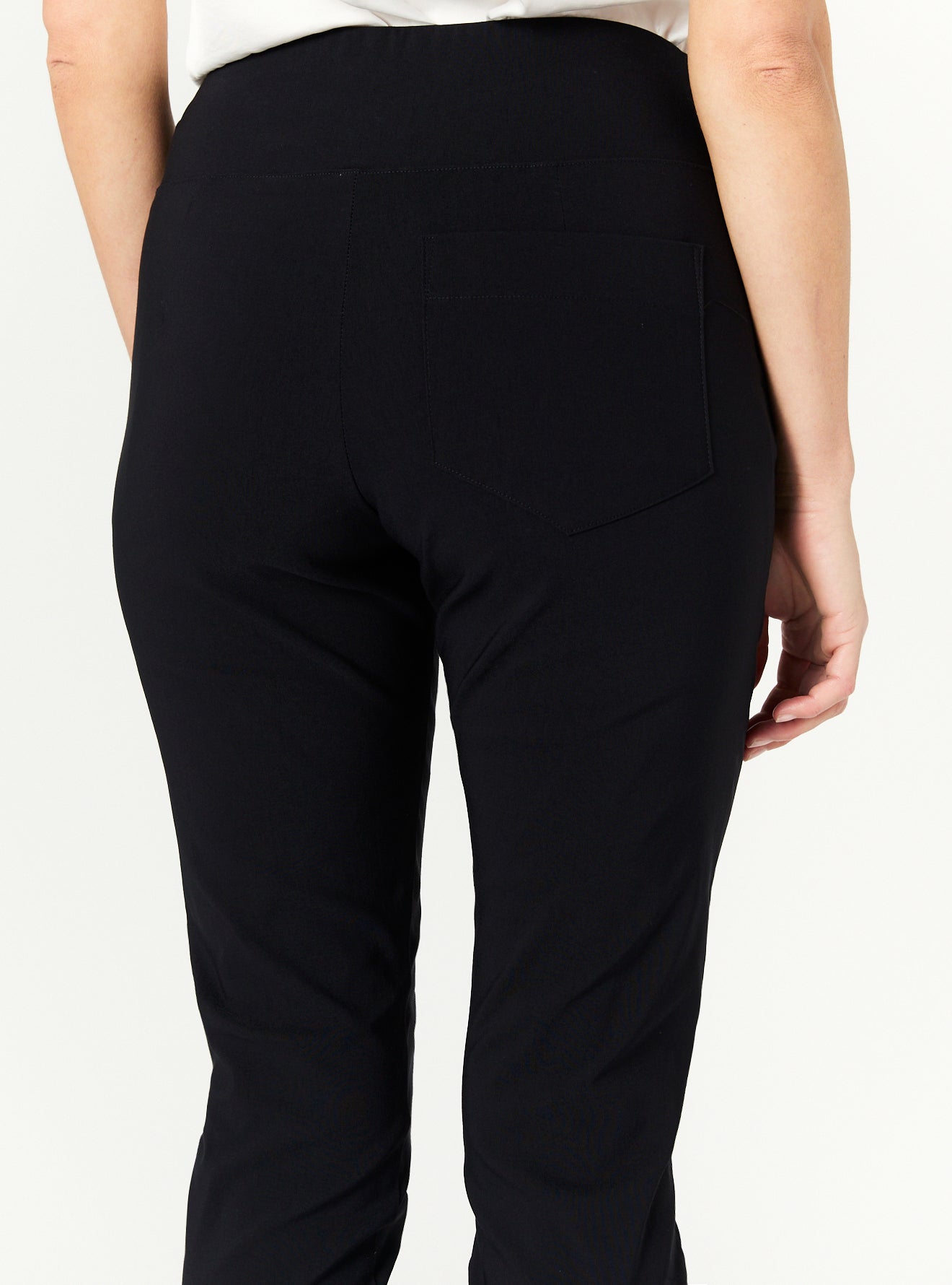 LONG CAPRI PANT