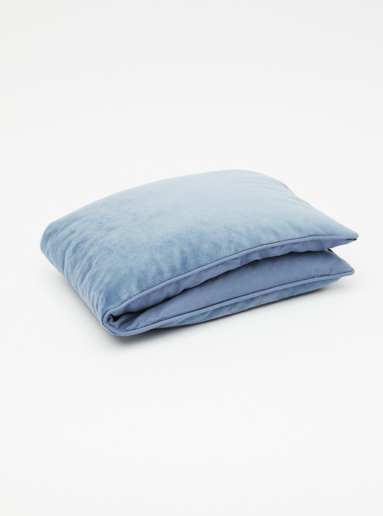 LUXE VELVET HEAT PILLOW STORM