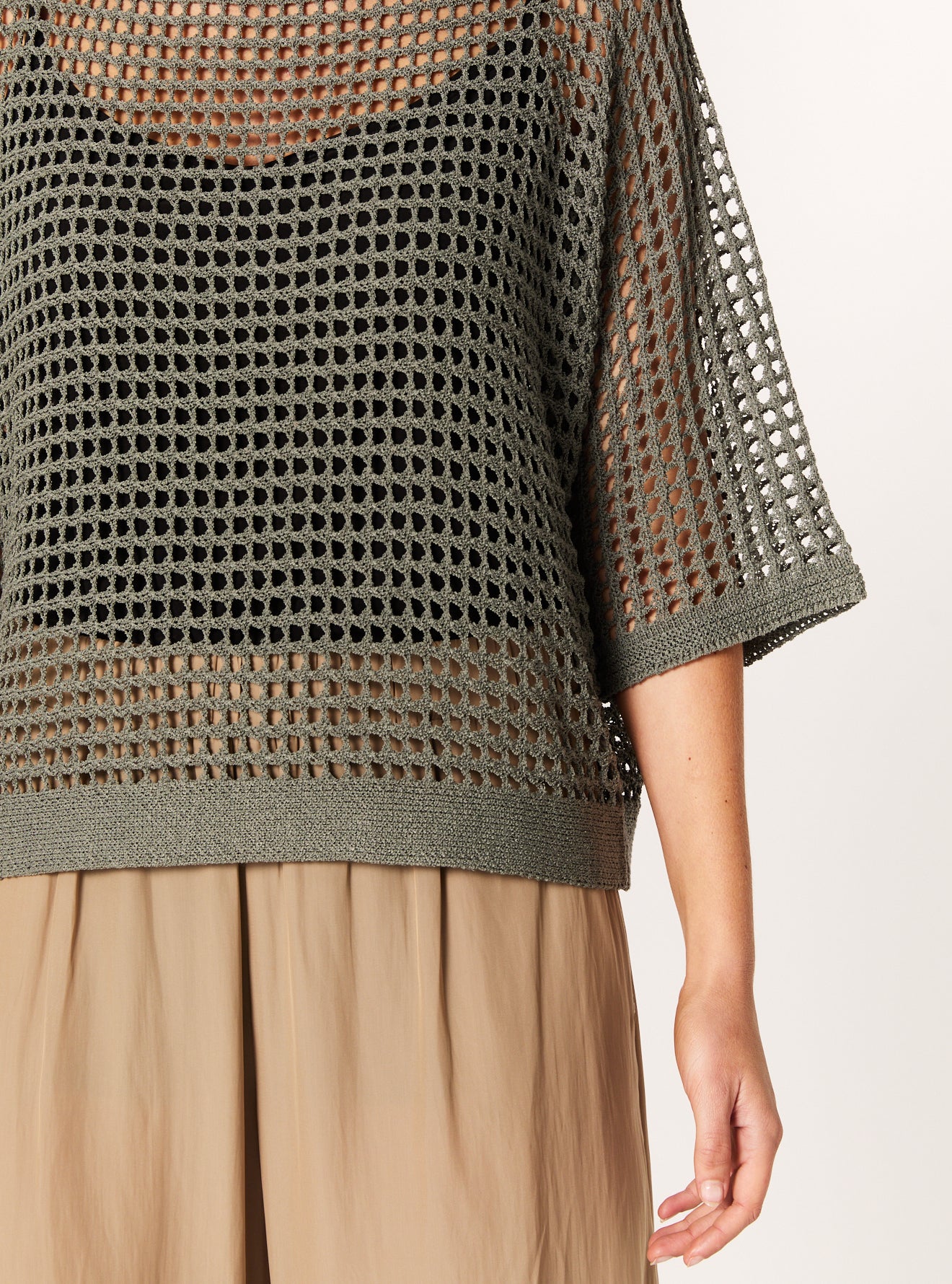 ANISHA KNIT