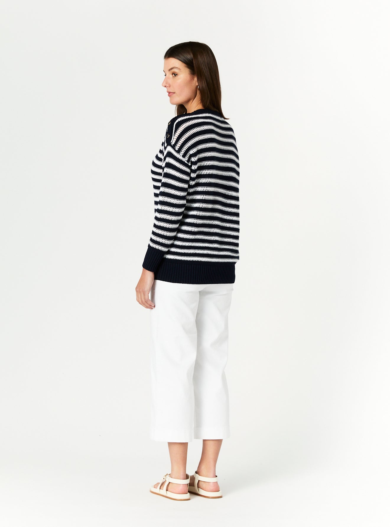 VICTORIA SWEATER