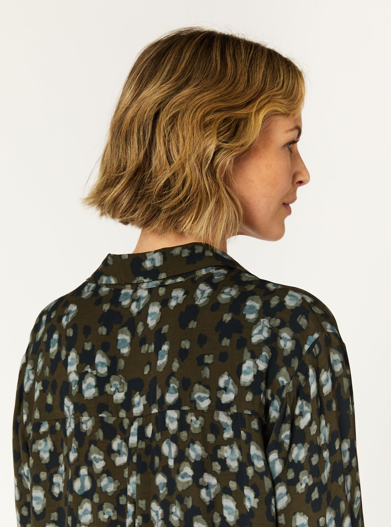 SAGE SHIRT