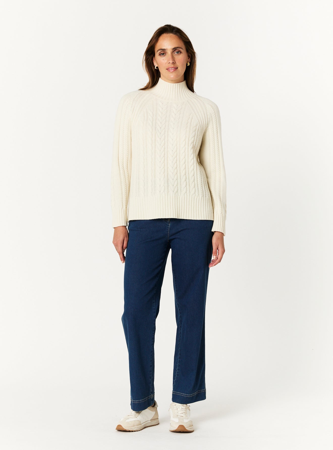 ALYSSA CABLE SWEATER