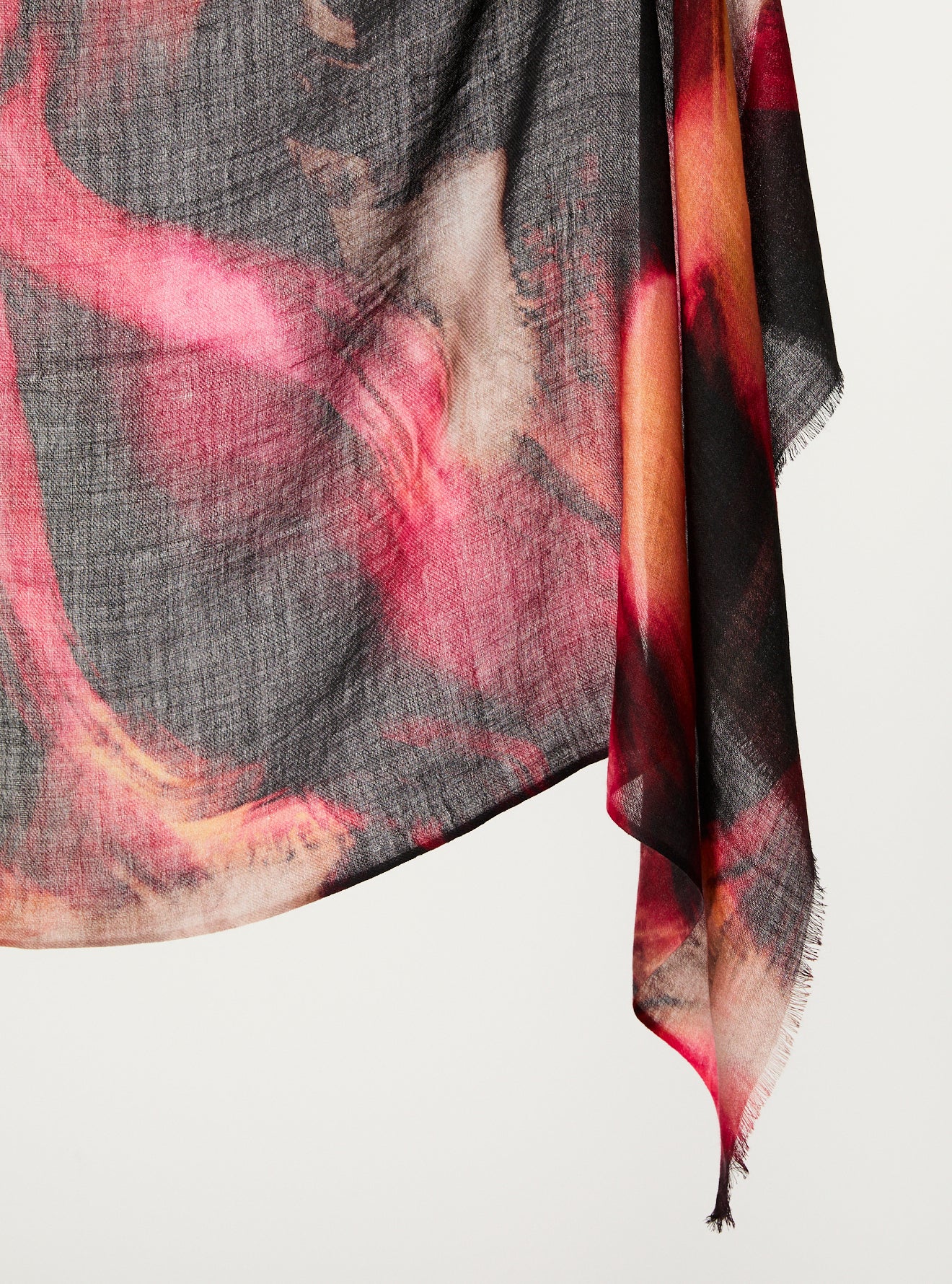 SAMIRA SCARF