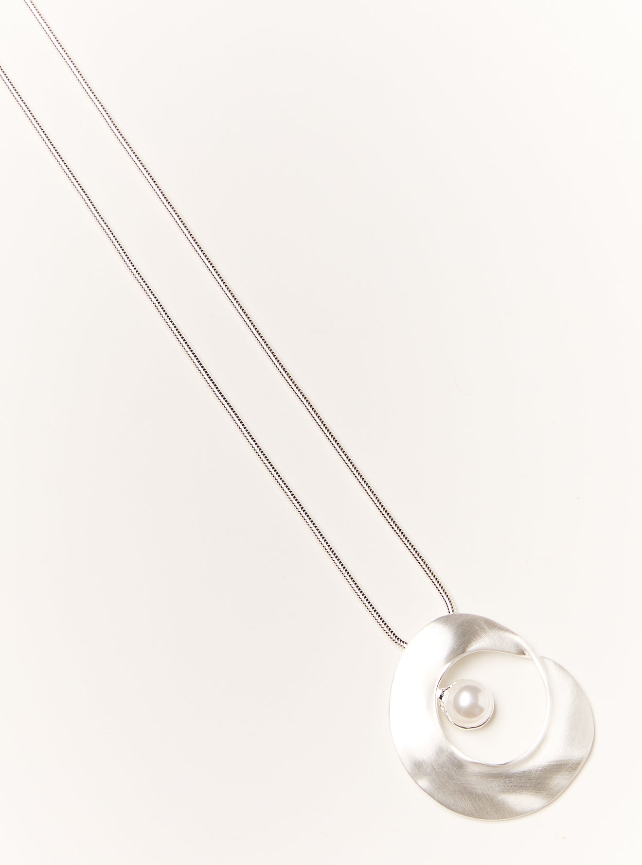 LOTUS PEARL NECKLACE