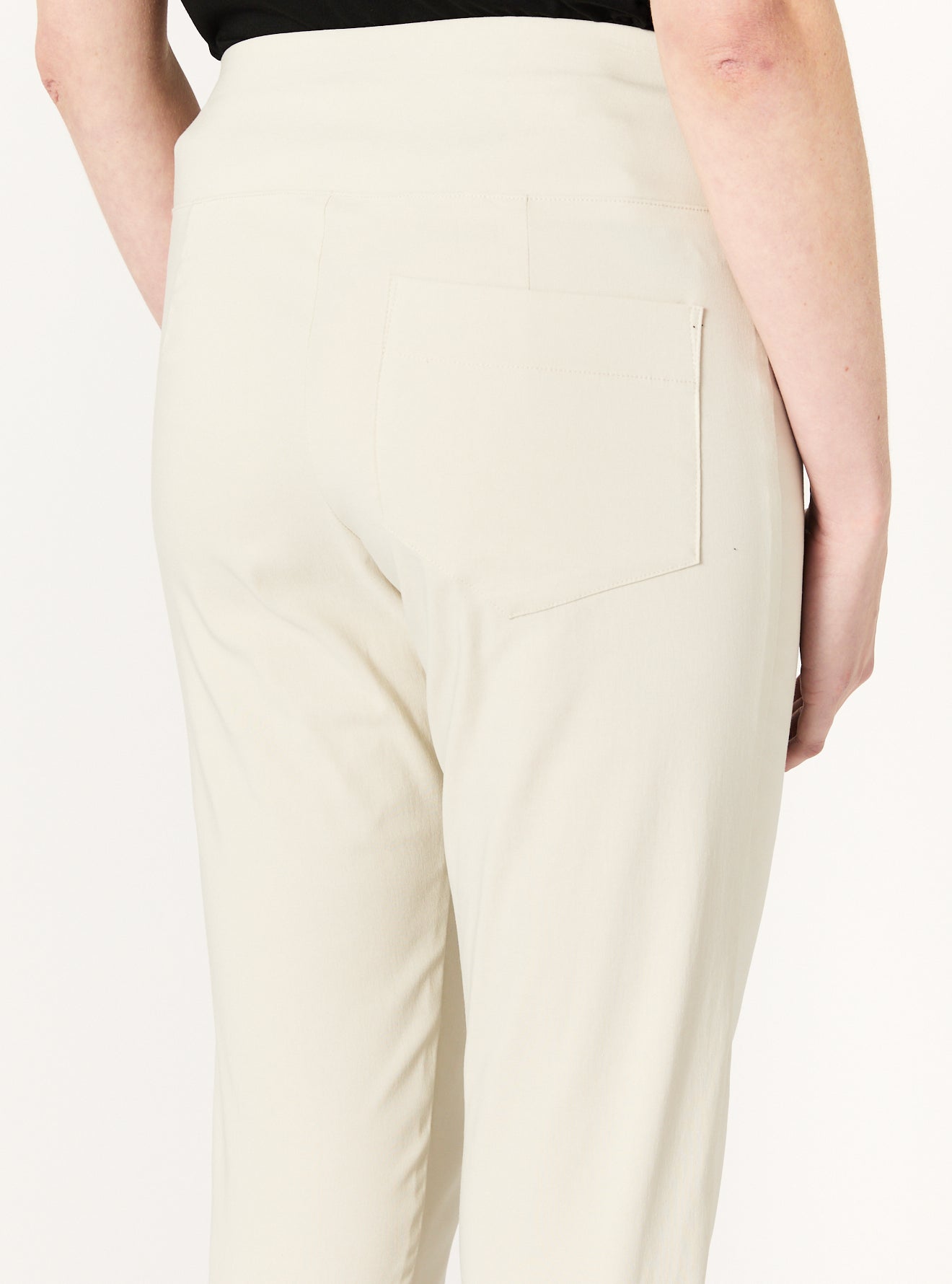LONG CAPRI PANT