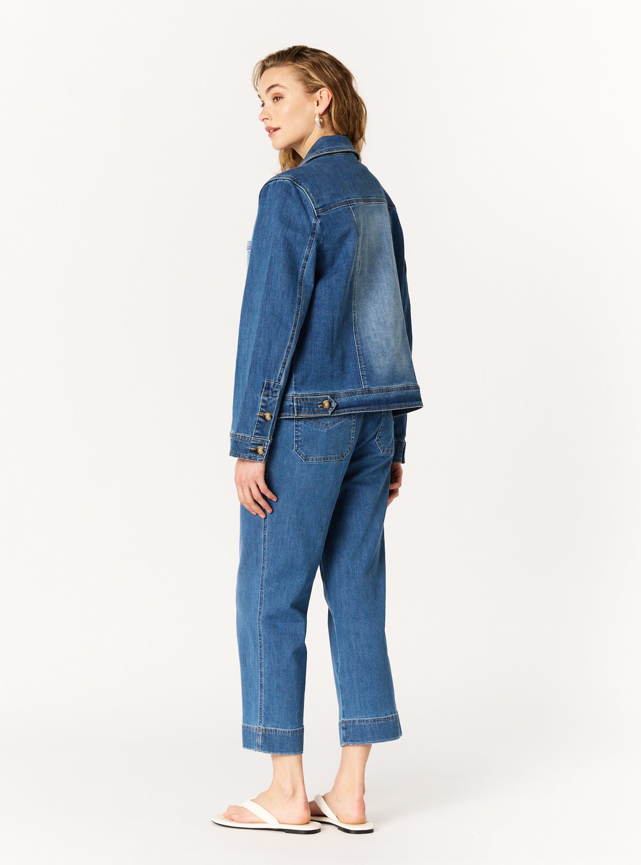 INDIANNA JEAN