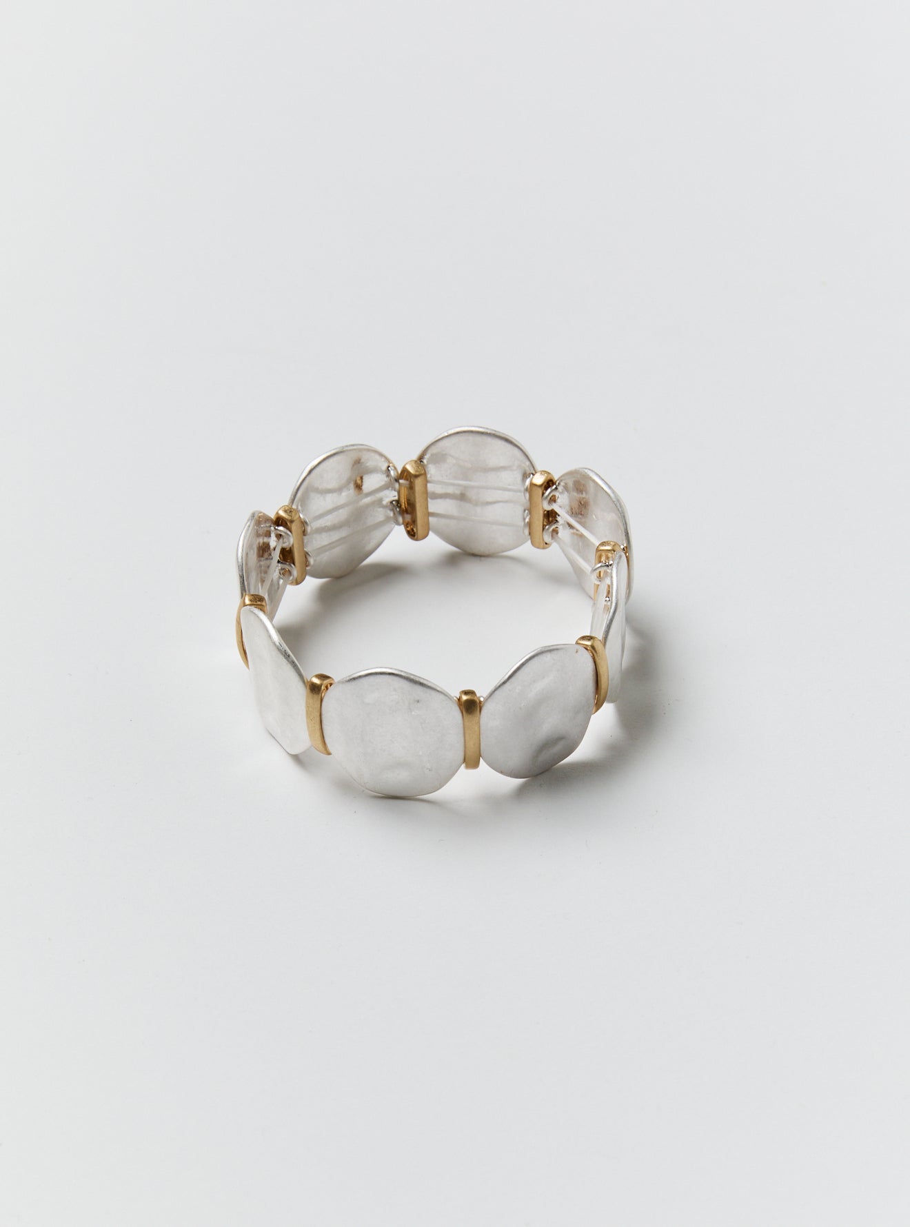 HAMMERED DISC STRETCH BRACELET