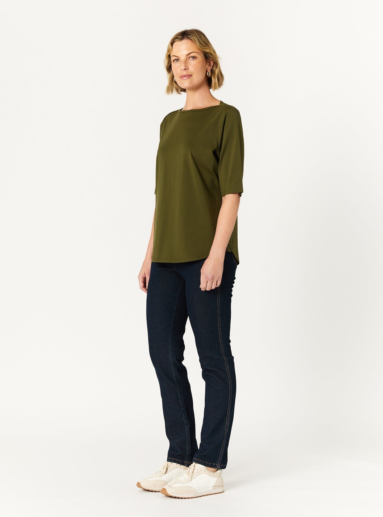 MONICA TEE