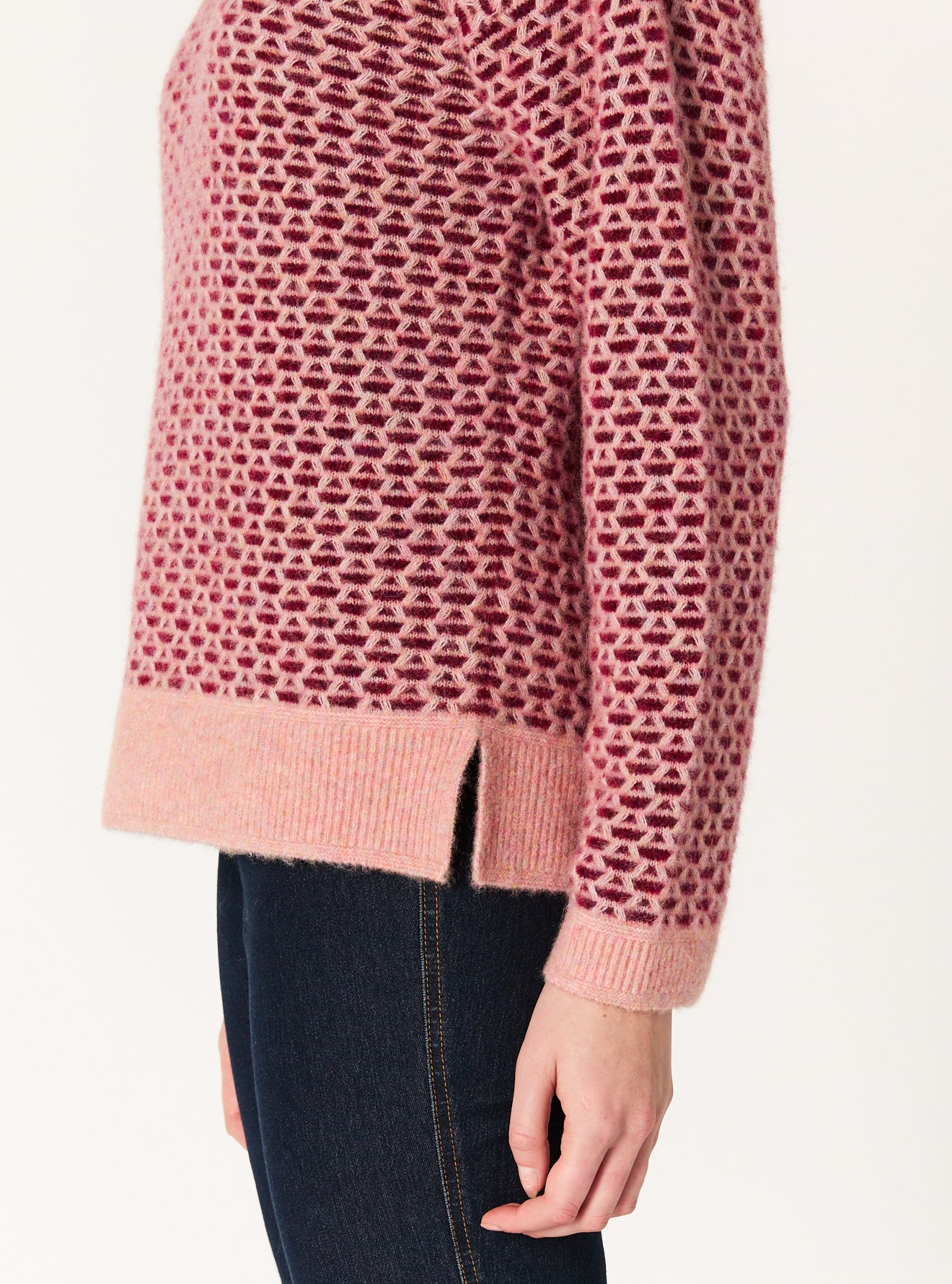 HOLLY SWEATER