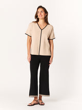 GIANNA V-NECK TOP