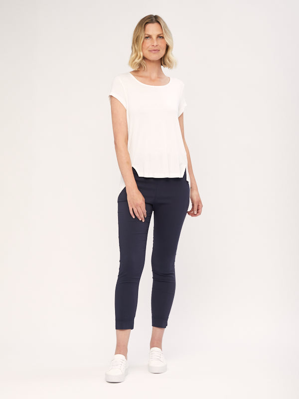 Relaxed on sale fit leggings